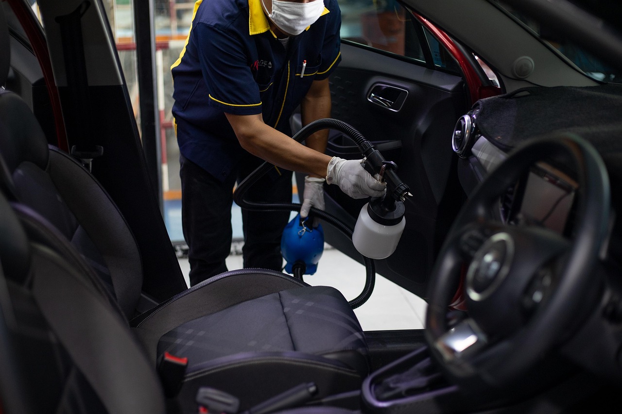 wash, car, protect, garage, cleaning, auto, clean, water, vehicle, service, washing, sponge, automobile, shine, nature, polish, cleaner, car wallpapers, spa, steam, smoke, hand, automotive, carwash, soap, job, washer